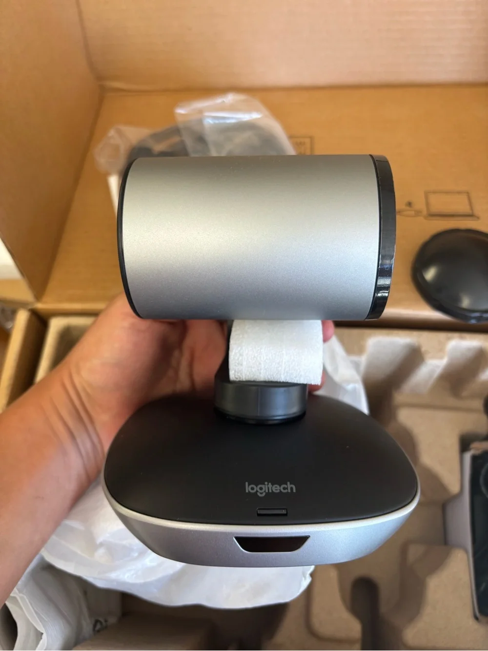 Logitech PTZ PRO 2 CC2900ep Video Camera for Conference Rooms